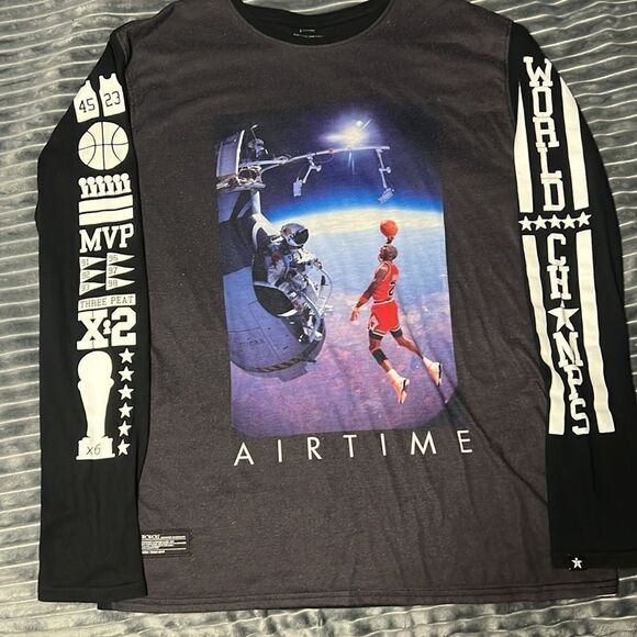 🔥🔥 MICHAEL JORDAN AIRTIME MVP World Champs Long Sleeve Tee - Good Condition - Picture 1 of 11